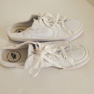 GUC Nike Canvas Slip In